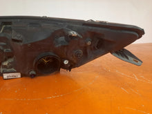 Laden Sie das Bild in den Galerie-Viewer, Frontscheinwerfer Iveco Daily IV 5801473749 Rechts Scheinwerfer Headlight SCH6925972180mx