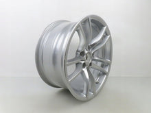 Laden Sie das Bild in den Galerie-Viewer, 1x Alufelge 18 Zoll 9.0" 5x120 29ET Silber 2284906 BMW F80 Rim Wheel FEL1164670024rh