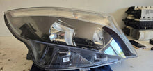 Laden Sie das Bild in den Galerie-Viewer, Frontscheinwerfer Mercedes-Benz Vito W447 A4479067800 003338511EL01128418 Rechts SCH8769984878nz