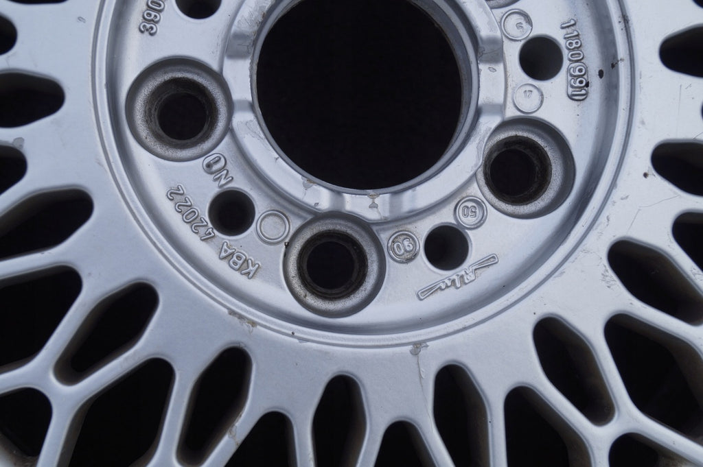 1x Alufelge 15 Zoll 7.0" 5x120 19ET Silber 1180991 BMW E32 E34 Rim Wheel