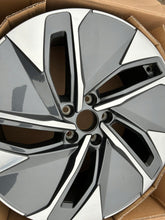 Load image into Gallery viewer, 1x Alufelge 19 Zoll 8.0" 5x112 45ET Glanz Schwarz 11A601025M VW Id.4 Rim Wheel FEL5042880161rl