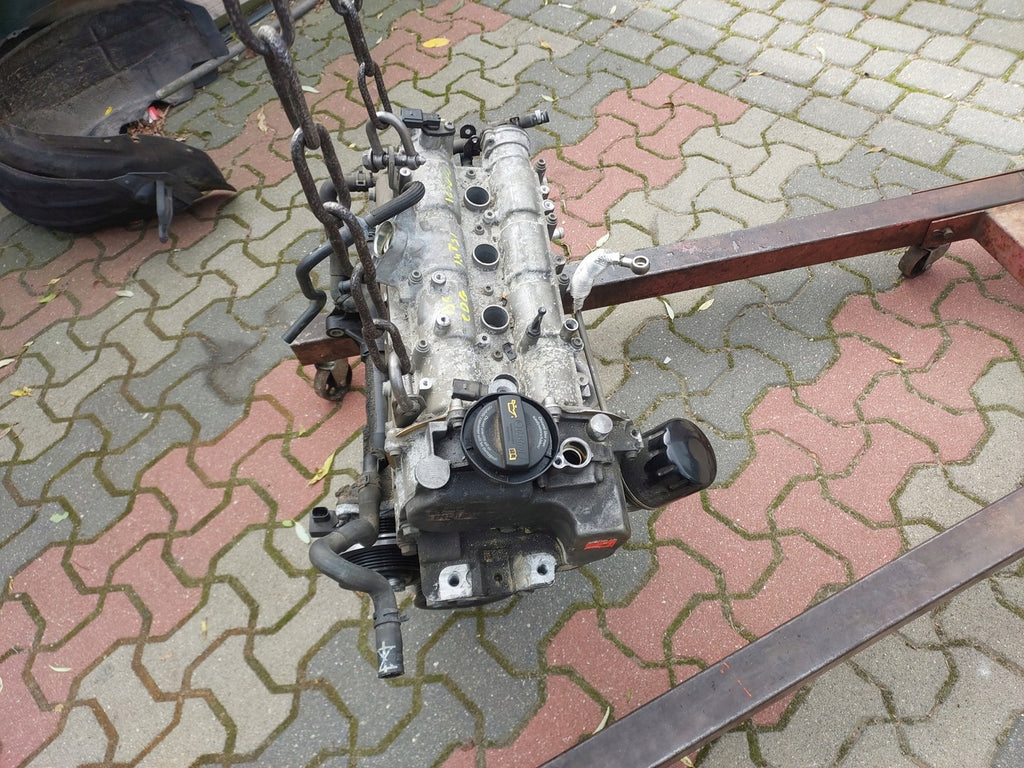 Motor VW Passat Touran CDGA 1.4 TSI 150PS 110kW Benzin Engine Unkomplett