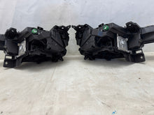 Laden Sie das Bild in den Galerie-Viewer, Frontscheinwerfer Alfa Romeo 50572577 50572573 LED Ein Satz Headlight SCH9152085931xi