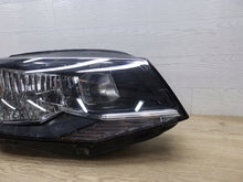 Laden Sie das Bild in den Galerie-Viewer, Frontscheinwerfer VW Caddy III 2K1941016B Halogen Rechts Scheinwerfer Headlight