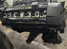 Laden Sie das Bild in den Galerie-Viewer, Motor BMW M52B28 2.8 Benzin Engine Unkomplett
