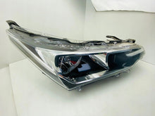 Laden Sie das Bild in den Galerie-Viewer, Frontscheinwerfer Toyota Corolla 8111002L50 Rechts Scheinwerfer Headlight SCH7257696449vp