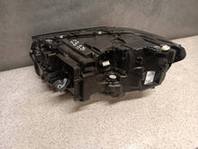 Load image into Gallery viewer, Frontscheinwerfer BMW X3 G01 7466120-05 Rechts Scheinwerfer Headlight SCH7390859451yu