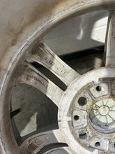 Load image into Gallery viewer, 1x Alufelge 17 Zoll 8.0" 5x120 46ET Silber 3401200 BMW E83 Rim Wheel FEL7908774972dm