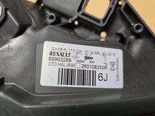 Laden Sie das Bild in den Galerie-Viewer, Frontscheinwerfer Renault Scenic 260108250R Rechts Scheinwerfer Headlight SCH8749436098su