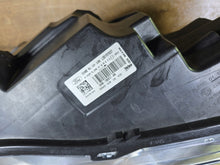 Laden Sie das Bild in den Galerie-Viewer, Frontscheinwerfer Ford Kuga LV4B-13E017-AN Links Scheinwerfer Headlight SCH7847081412ht