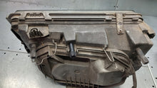 Load image into Gallery viewer, Frontscheinwerfer Mercedes-Benz W124 Rechts Scheinwerfer Headlight