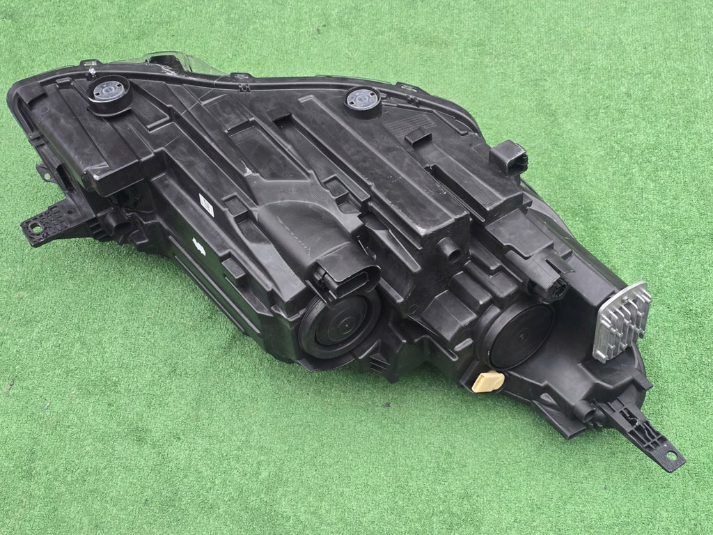 Frontscheinwerfer Ford Kuga LV4B-13E015CD Links Scheinwerfer Headlight SCH8113839588bz