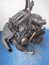 Laden Sie das Bild in den Galerie-Viewer, Motor BMW E46 204D4 2.0 150PS 110kW 2002 Diesel Engine Unkomplett