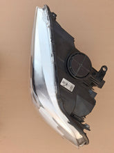 Load image into Gallery viewer, Frontscheinwerfer BMW X1 F48 7346533-17 Links Scheinwerfer Headlight SCH5977430644zo