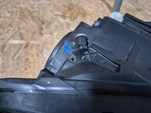 Laden Sie das Bild in den Galerie-Viewer, Frontscheinwerfer Mercedes-Benz A2479067600 LED Rechts Scheinwerfer Headlight SCH6535913761uk