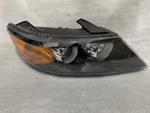 Laden Sie das Bild in den Galerie-Viewer, Frontscheinwerfer Kia Sorento I 920102 Xenon Rechts Scheinwerfer Headlight SCH8568163099ri