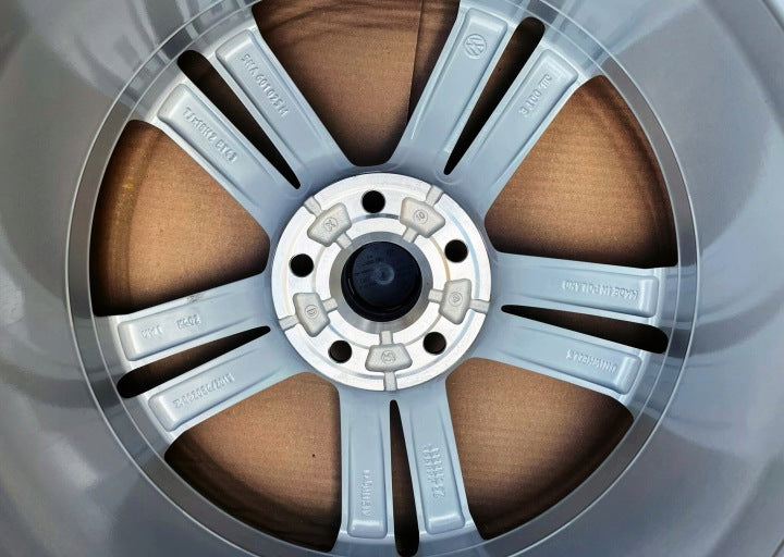 1x Alufelge 18 Zoll 7.0" 5x112 43ET 5NA601025M VW Passat Tiguan Touran Arteon FEL4849138397gu