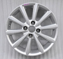 Laden Sie das Bild in den Galerie-Viewer, 1x Alufelge 16 Zoll 6.5&quot; 4x108 40ET Glanz Silber FV1C-1007-AA Ford Fiesta