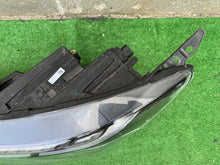 Laden Sie das Bild in den Galerie-Viewer, Frontscheinwerfer Ford Transit Custom PZ31-13E15-CB LED Links Headlight