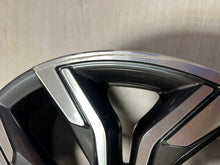 Load image into Gallery viewer, 1x Alufelge 17 Zoll 7.0" 4x100 37ET Glanz Graphit 403008911R Mg Clio I V FEL5244548925ui