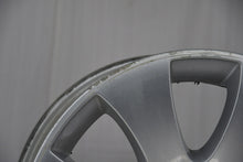 Laden Sie das Bild in den Galerie-Viewer, 1x Alufelge 16 Zoll 7.0&quot; 5x112 45ET Glanz Silber 3T0601025 Skoda Rim Wheel