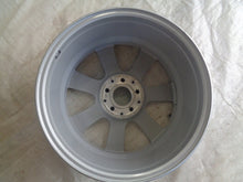 Load image into Gallery viewer, 4x Alufelge 17 Zoll 8.0" 5x112 43ET Glanz Silber A2214010202 Mercedes-Benz W221 FEL1058594230cb