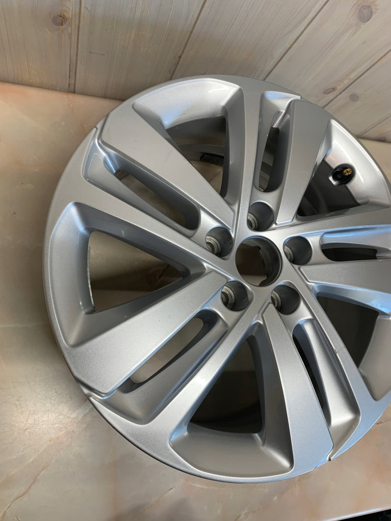 1x Alufelge 17 Zoll 7.0" 5x108 46ET 9810098577 Citroën Jumpy Expert Traveller FEL6767916337sg