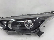 Laden Sie das Bild in den Galerie-Viewer, Frontscheinwerfer Toyota IV Yaris EUK06 Links Scheinwerfer Headlight SCH9827104989if