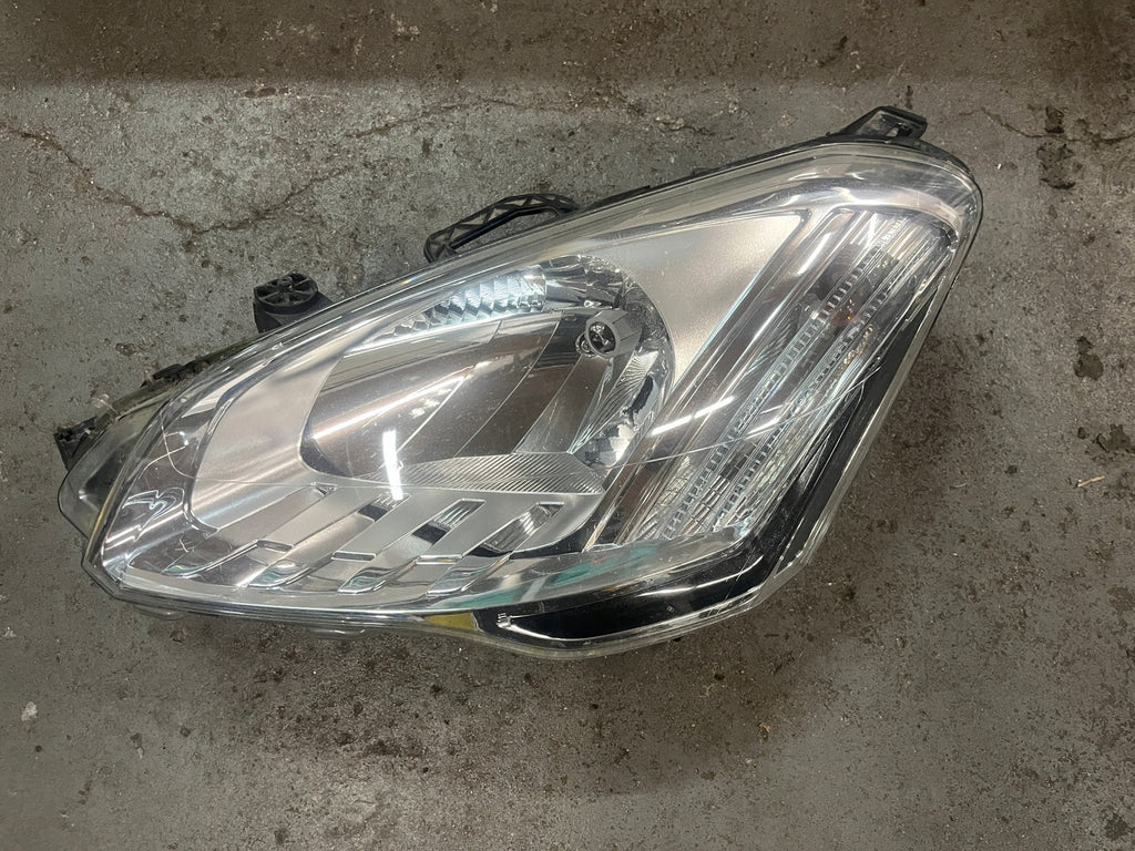 Frontscheinwerfer Citroën Berlingo 9806306180 Links Scheinwerfer Headlight SCH8875894409ph