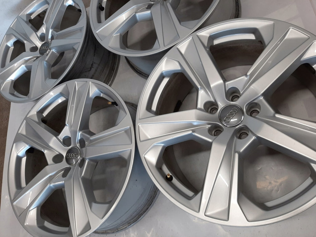 4x Alufelge 19 Zoll 8.0" 5x112 27ET Glanz Silber 4K8601025J Audi A6 C8 Allroad FEL8282643390bi