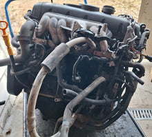 Load image into Gallery viewer, Motor VW Touareg BPD 2.5 TDI 163PS 120kW Diesel Engine Komplett