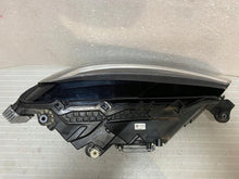 Load image into Gallery viewer, Frontscheinwerfer Skoda Superb III 3V1941015E Full LED Links Headlight SCH4943636158jk