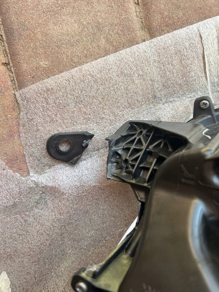 Frontscheinwerfer Toyota Yaris 81150-K008181150-K0081 LED Links Headlight SCH5815213132fj