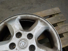 Laden Sie das Bild in den Galerie-Viewer, 1x Alufelge 16 Zoll 6.0" 5x118 50ET 8200709828 Renault Trafic Ii Rim Wheel FEL4423695051bk