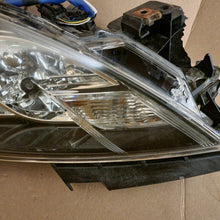 Laden Sie das Bild in den Galerie-Viewer, Frontscheinwerfer Mazda 6 Gh Xenon Rechts Scheinwerfer Headlight SCH7099060880as