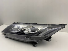 Laden Sie das Bild in den Galerie-Viewer, Frontscheinwerfer Mitsubishi Eclipse Cross 8301D681 LED Links Headlight