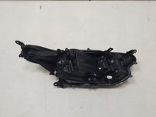 Load image into Gallery viewer, Frontscheinwerfer Toyota 4 Yaris LED Links Scheinwerfer Headlight