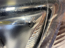 Load image into Gallery viewer, Frontscheinwerfer Volvo Xc70 31420013 Links Scheinwerfer Headlight