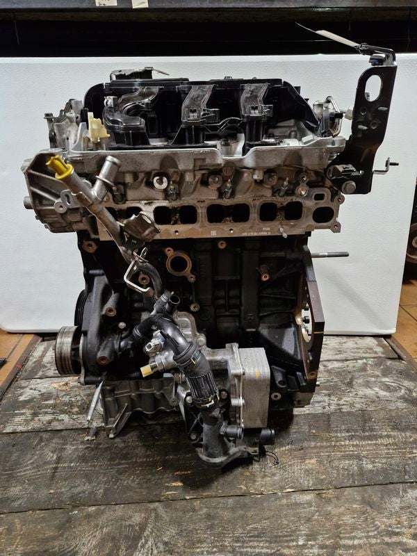 Motor Renault Trafic III M9R710 2.0 DCI Diesel Engine Unkomplett