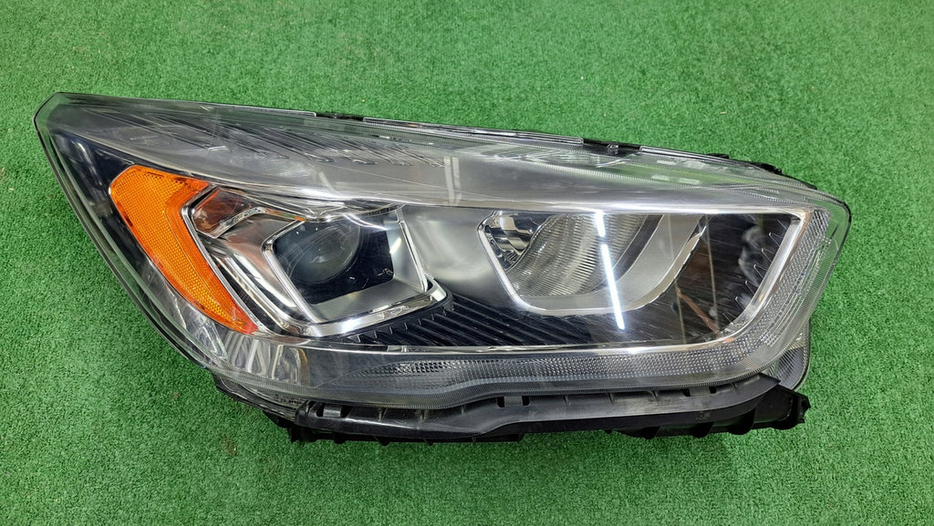 Frontscheinwerfer Ford Kuga GV41-13W029-CF Rechts Scheinwerfer Headlight