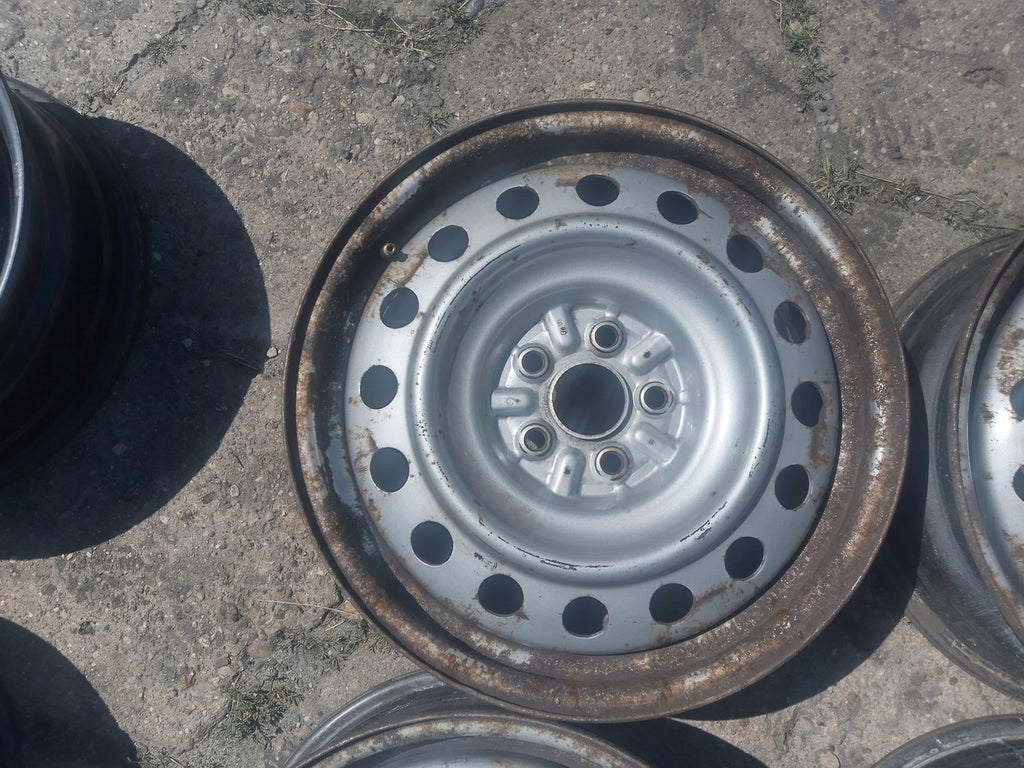 4x Alufelge 16 Zoll 6.0" 5x100 45ET Toyota Rim Wheel