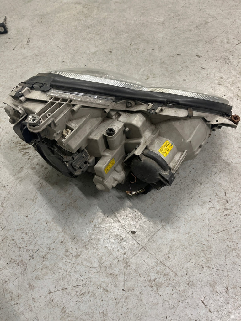 Frontscheinwerfer Mercedes-Benz Sl R230 A2308207361 Links Scheinwerfer Headlight SCH4520733930zb