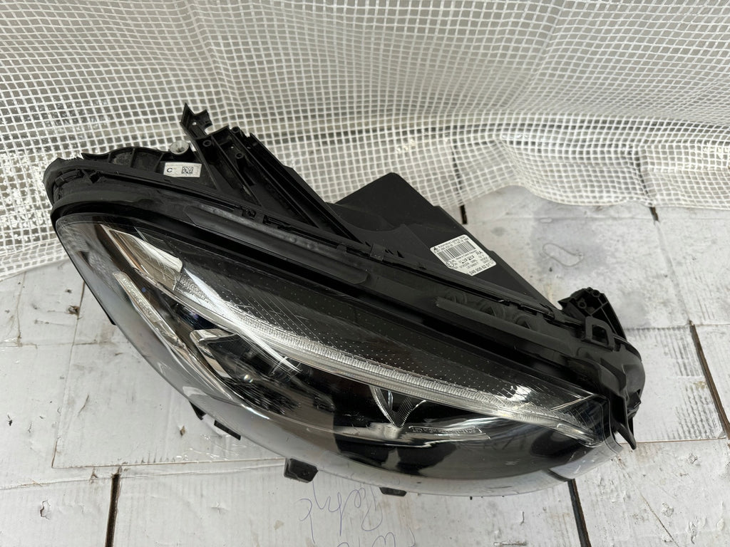 Frontscheinwerfer Mercedes-Benz W246 A2469066201 LED Rechts Headlight