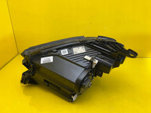 Laden Sie das Bild in den Galerie-Viewer, Frontscheinwerfer Mercedes-Benz W213 A2139060210 LED Rechts Headlight SCH8121780131se