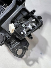 Load image into Gallery viewer, Frontscheinwerfer Opel Astra L 9851881180 Rechts Scheinwerfer Headlight SCH6981882478ss