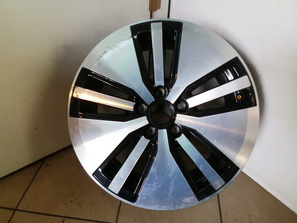 1x Alufelge 17 Zoll 7.0" 5x112 40ET Glanz Schwarz 3G0601025AM- VW I Rim Wheel FEL6980951566xt