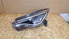 Load image into Gallery viewer, Frontscheinwerfer Renault Zoe 260609388R 1006E003 LED Links Headlight