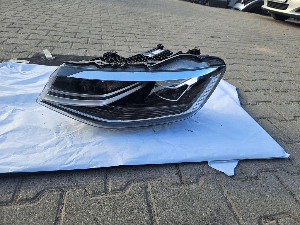 Frontscheinwerfer VW Caddy 2K8941035AA 12041150000 Vorderseite Headlight SCH7953895410wt