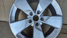Load image into Gallery viewer, 1x Alufelge 17 Zoll 7.0" 5x112 47ET 8S0601025J Audi Tt Rim Wheel FEL2943334972of