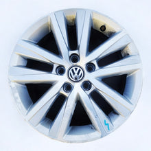 Load image into Gallery viewer, 1x Alufelge 15 Zoll 6.0&quot; 5x112 40ET 6R0601025BE, 6R0601025BD VW Polo 6r